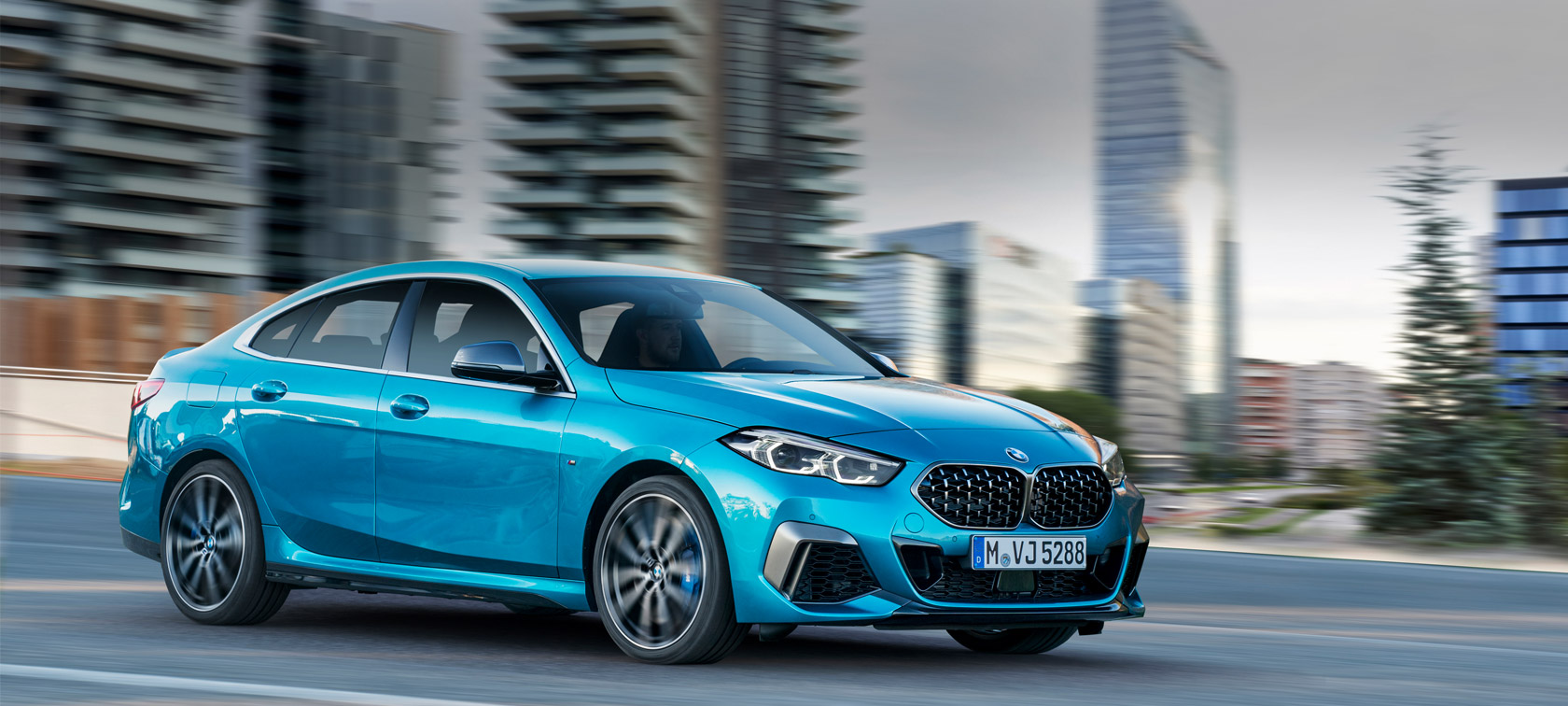 BMW pristatė visiškai naują modelį – 2 serijos „Gran Coupe“ BMW pristatė visiškai naują modelį – 2 serijos „Gran Coupe“